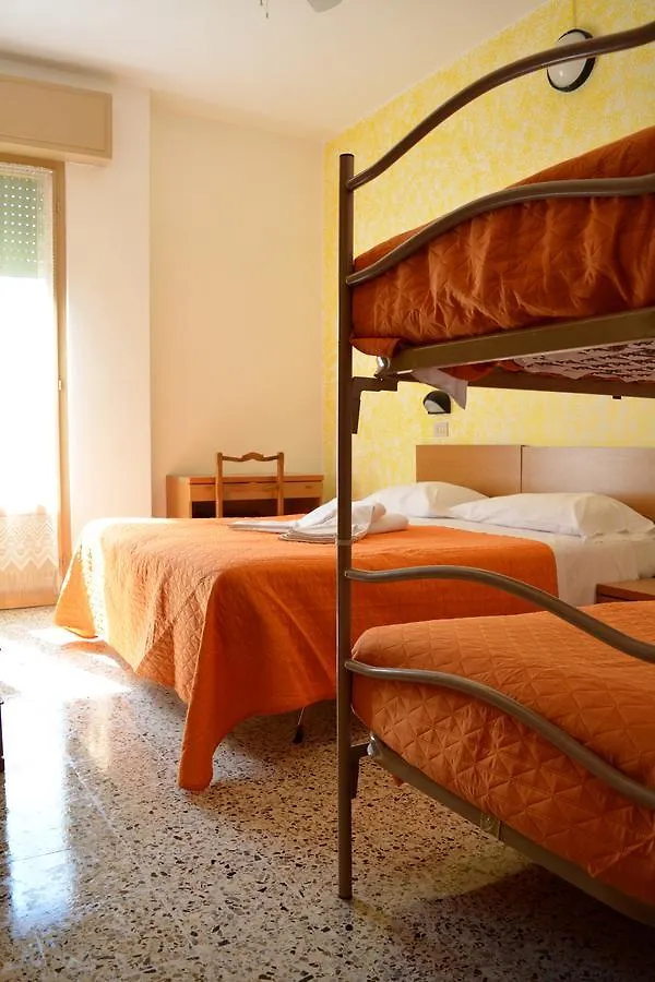 Hotel Giada ريميني 2*,  إيطاليا
